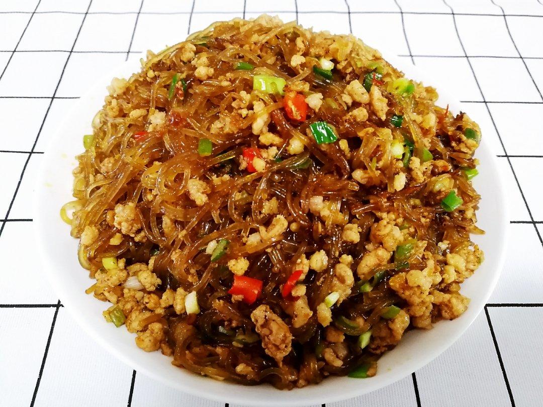 厨师长教你：“蚂蚁上树”的家常做法，非常详细的讲解