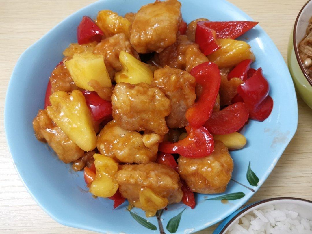 菠萝咕噜肉