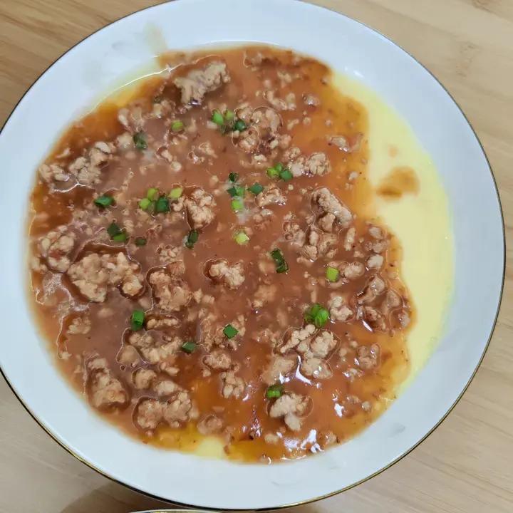 比布丁还要嫩！巨好吃又营养的肉末水蒸蛋