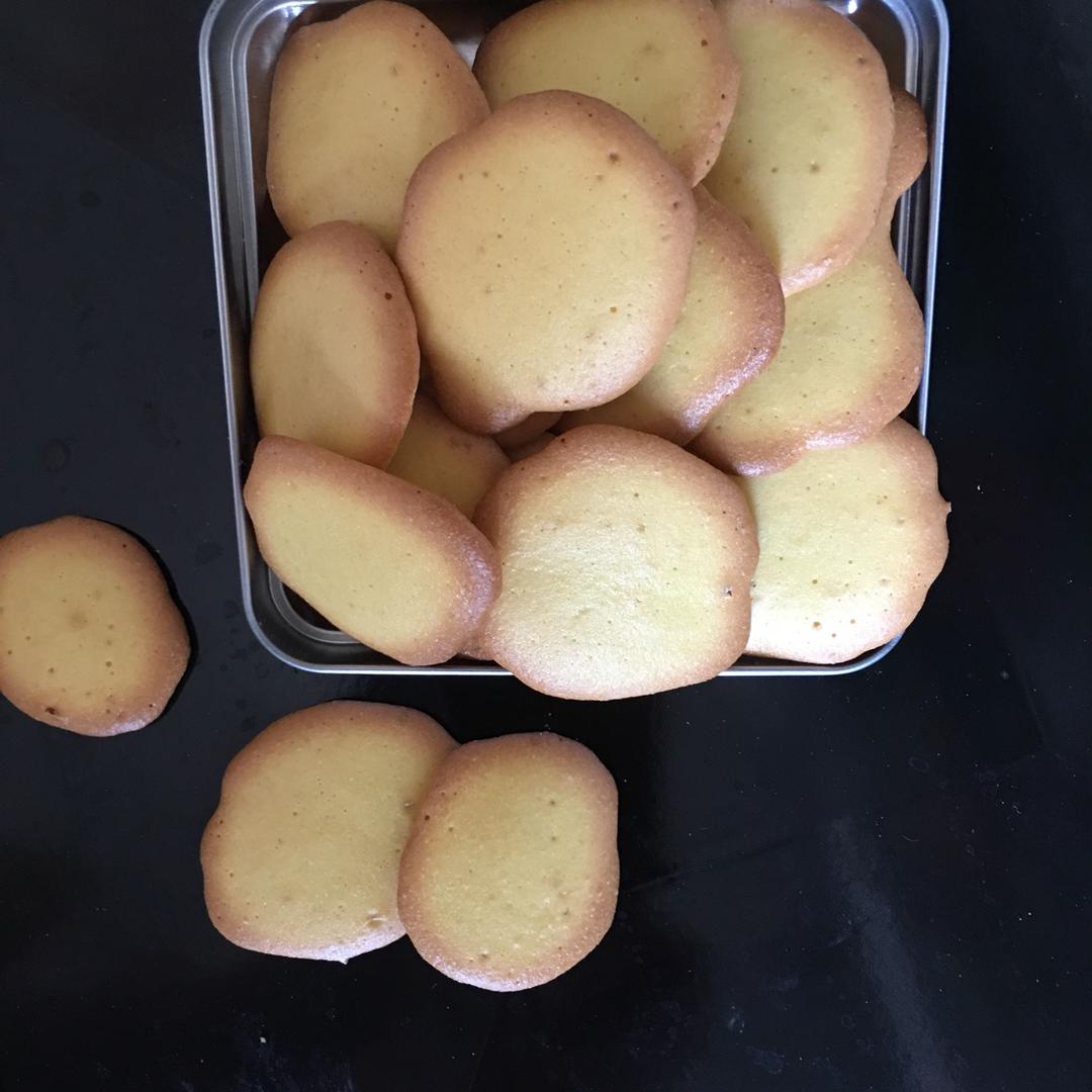 鸡蛋小饼干