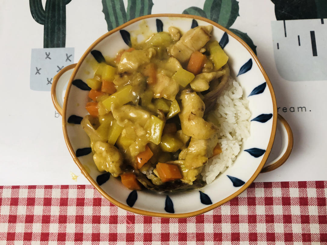 零失败日式咖喱鸡肉饭！！最正宗日本家庭做法！简单又好吃！
