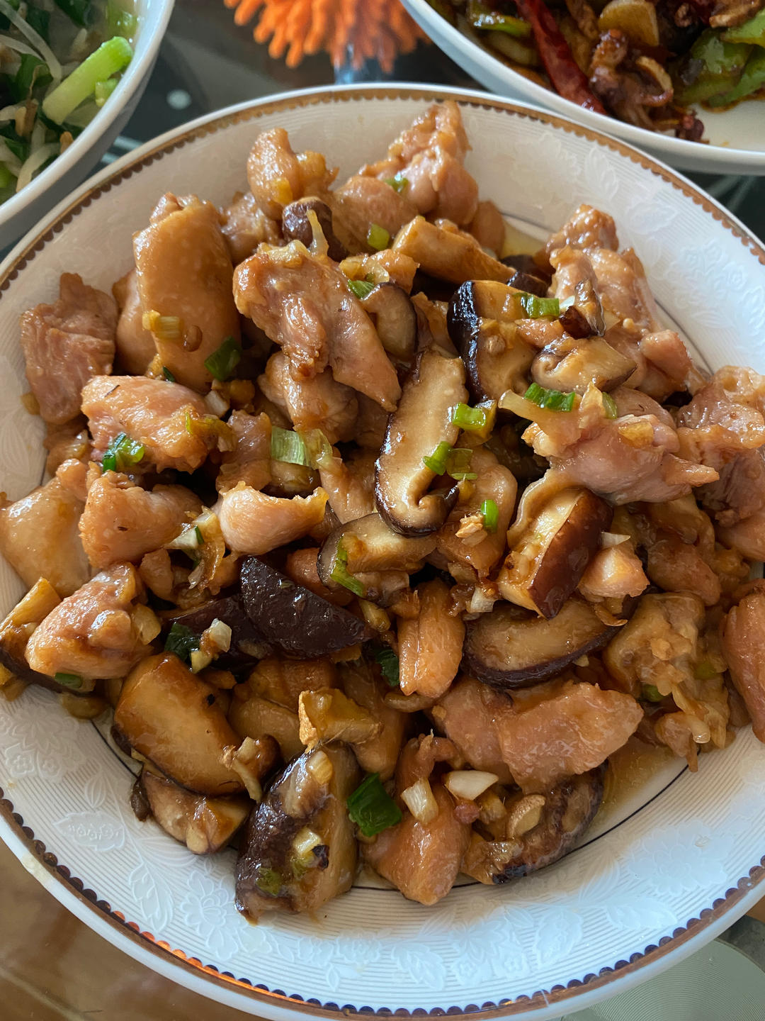 香菇滑鸡