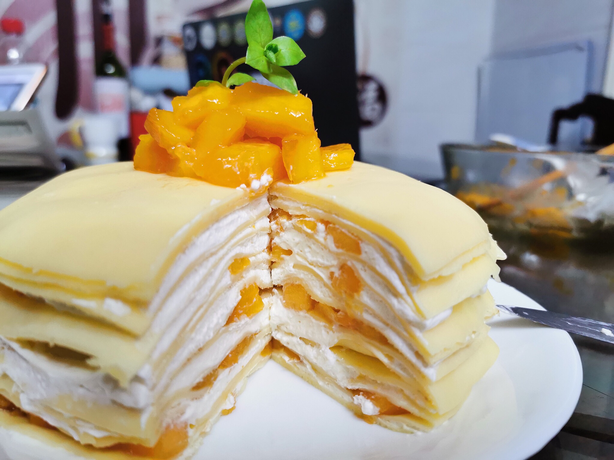 芒果千层蛋糕，不用烤箱，平底锅就能做的甜点。的做法 步骤14