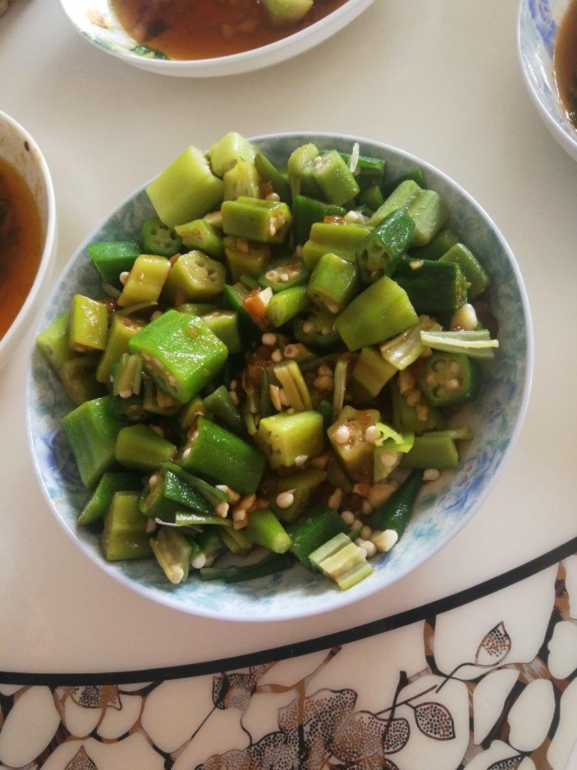 秋葵最好吃的做法，蒜香秋葵