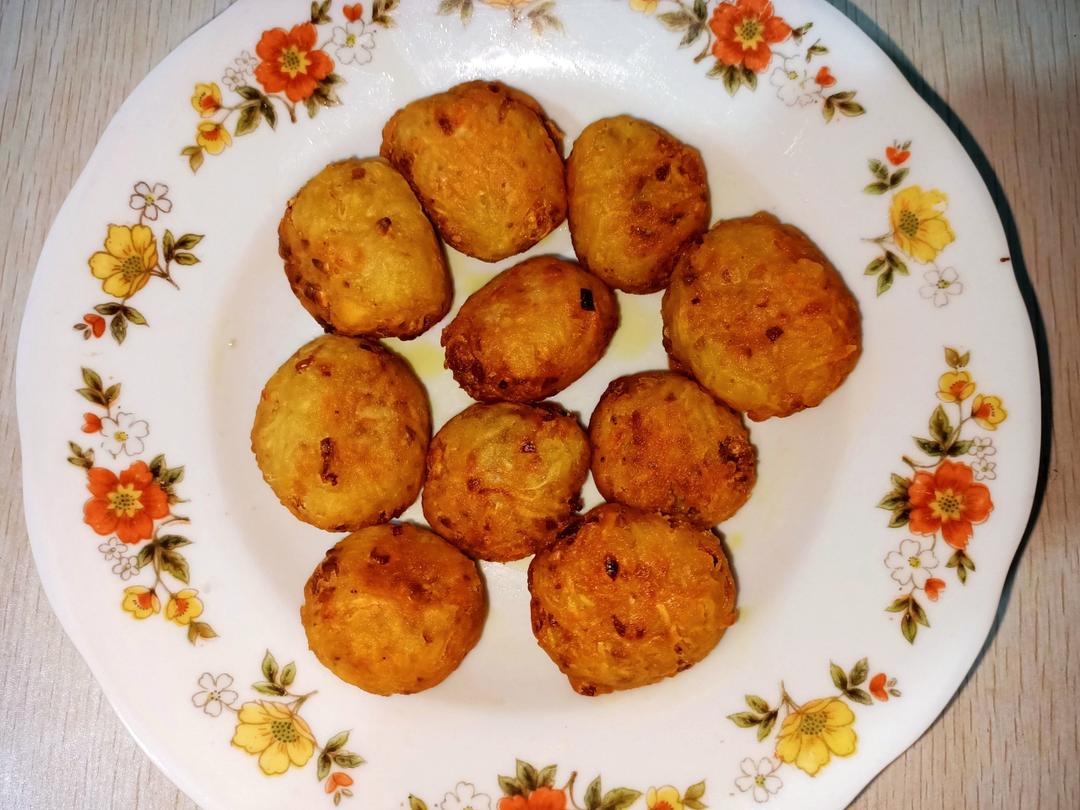 炸萝卜丸子（潍坊名吃）