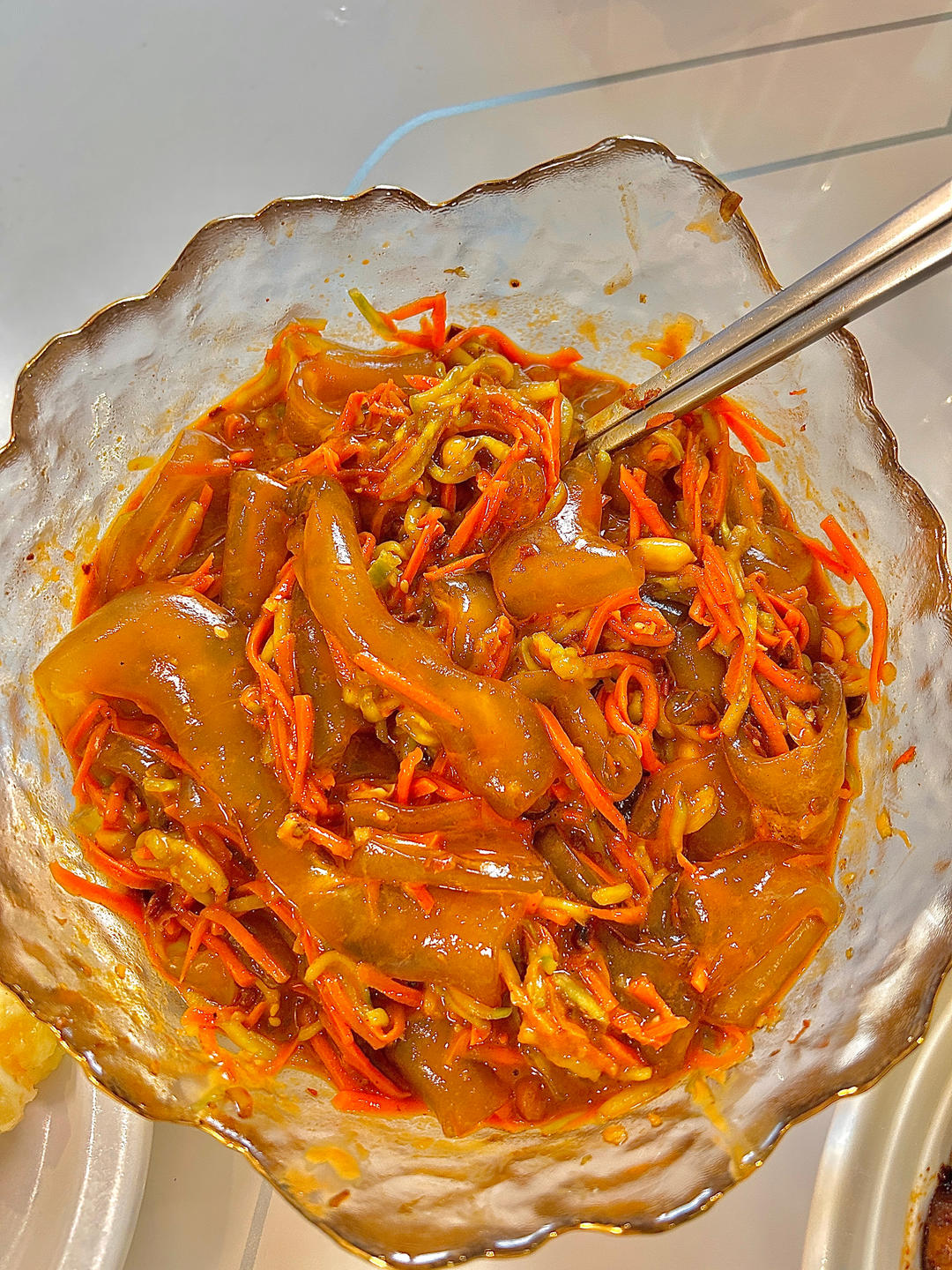 凉拌香辣麻酱拉皮👉解暑开胃，超有食欲