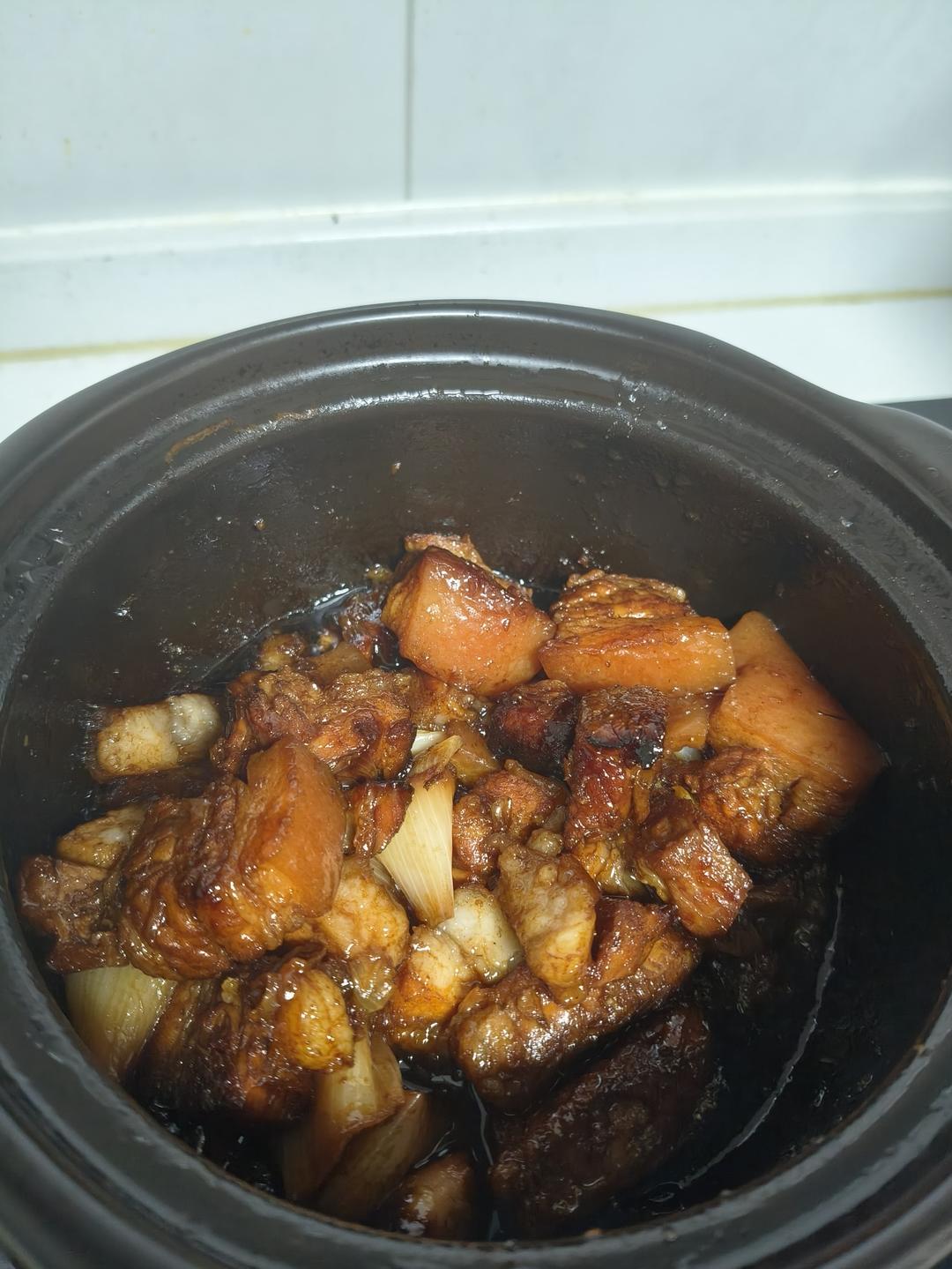 红烧肉炖土豆（好吃不油腻）必须收藏