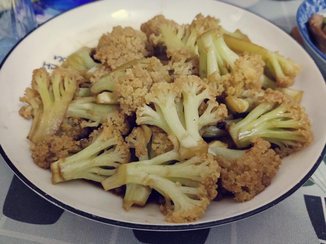 老丁的私房菜-干锅花菜