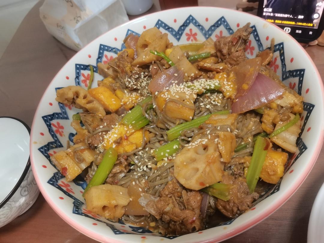 比店里好吃的重庆鸡公煲！