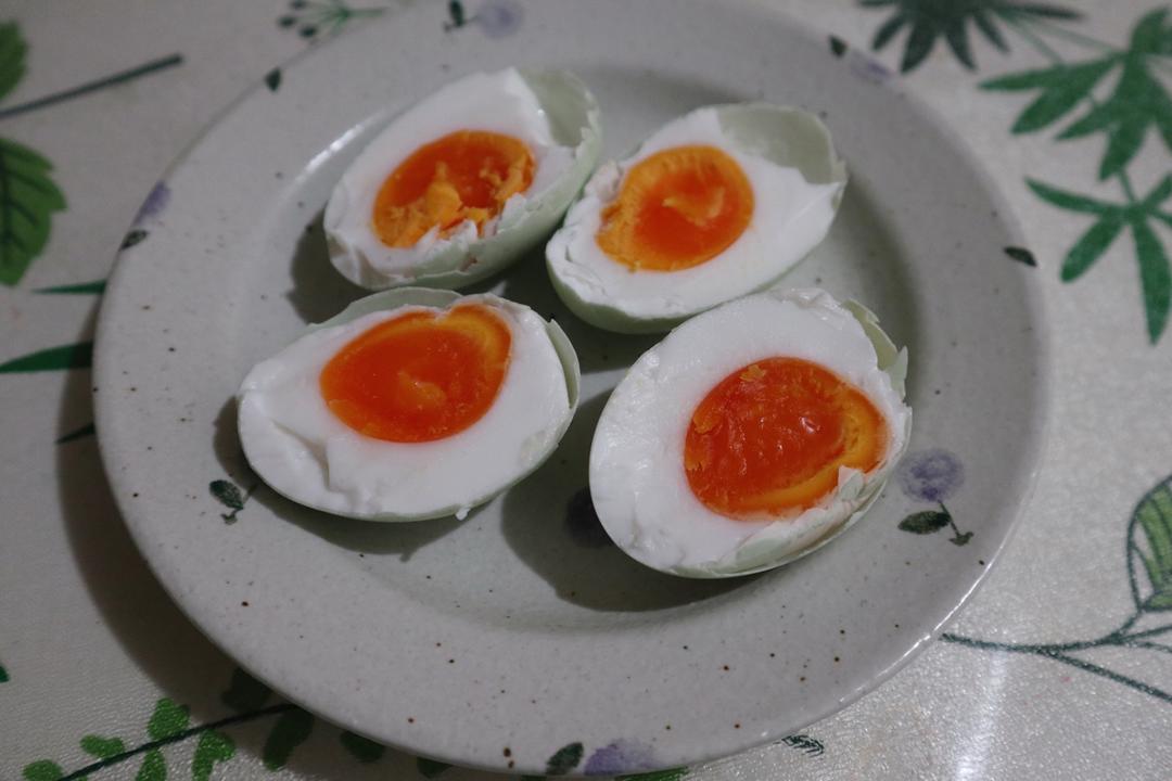 自制咸鸭蛋（转）