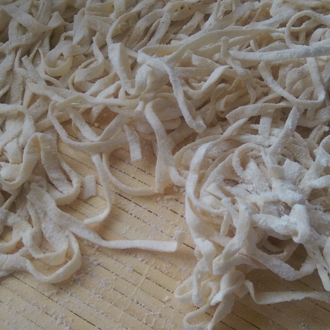 西红柿鸡蛋手擀面