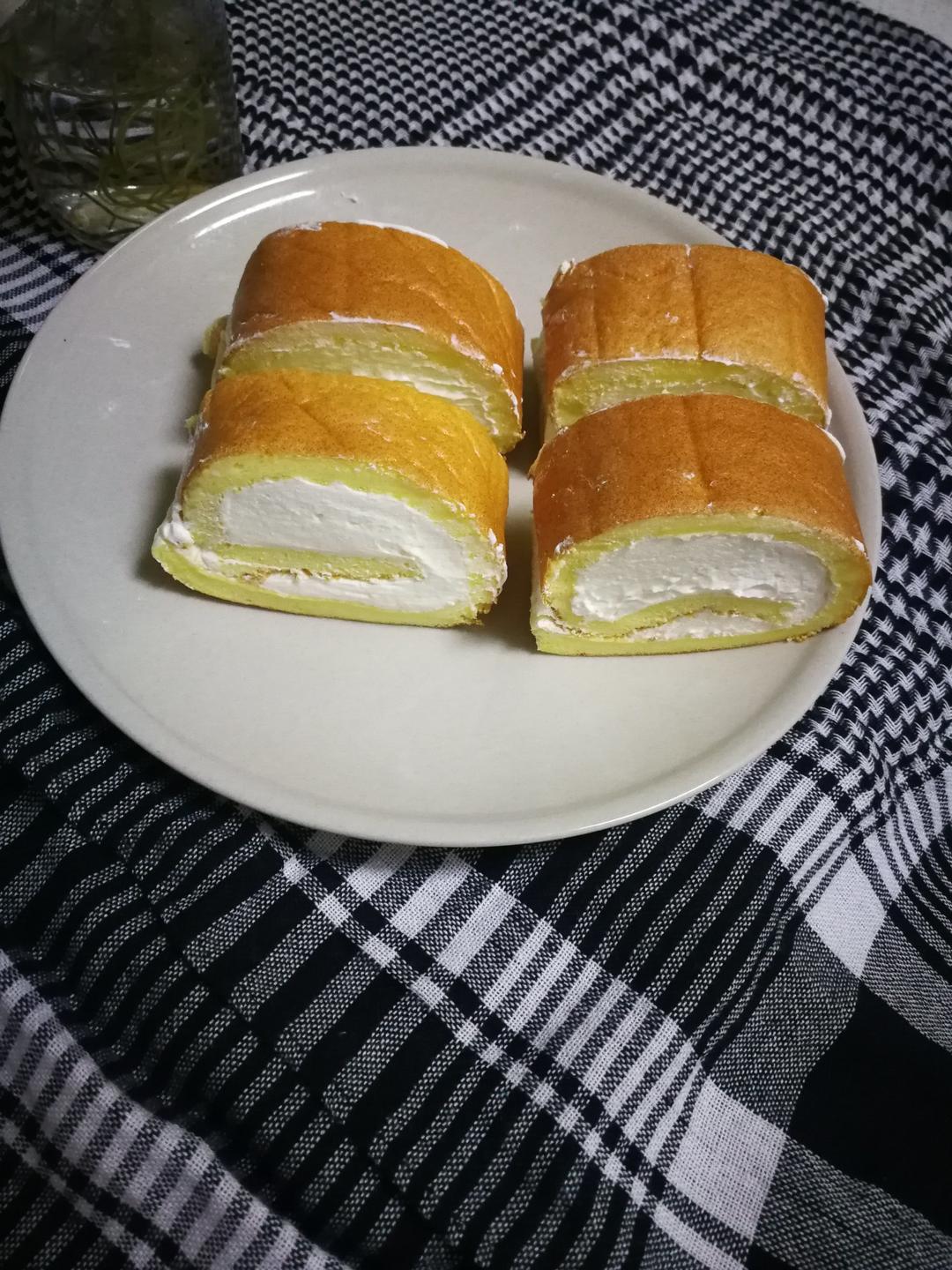 小四卷～风靡美食群的美味蛋糕卷
