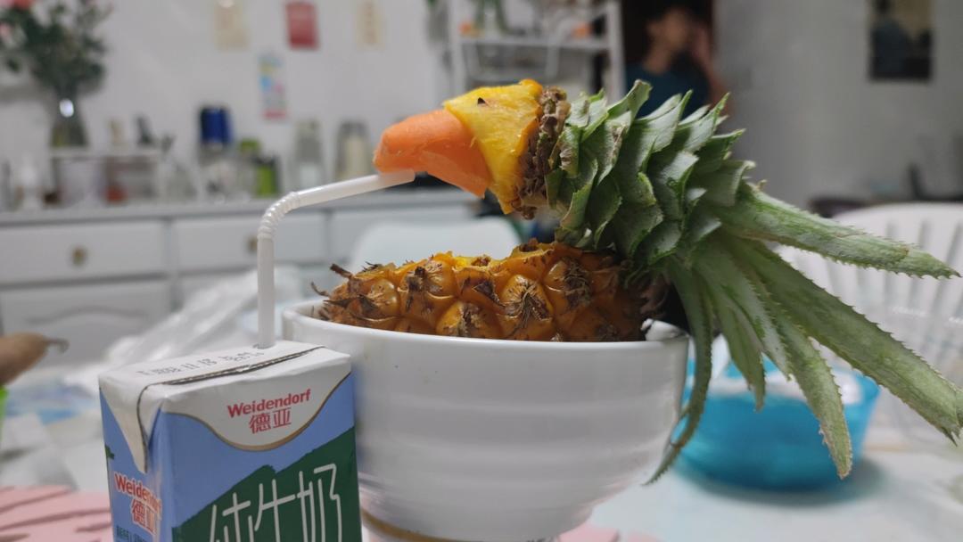 鸟语花香菠萝炒饭