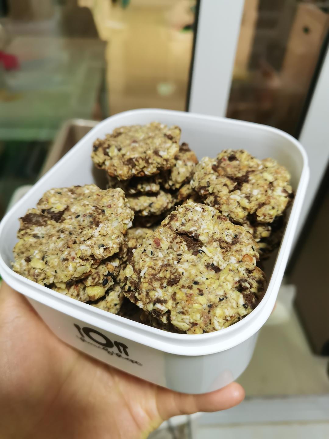 无数次翻牌の ·燕麦饼干🍪