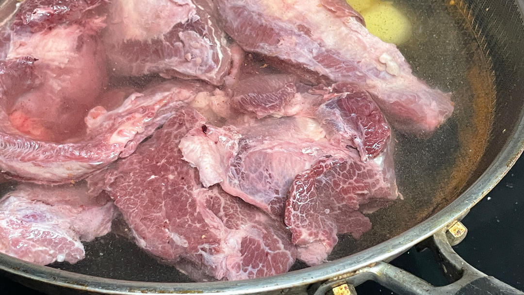 卤牛肉