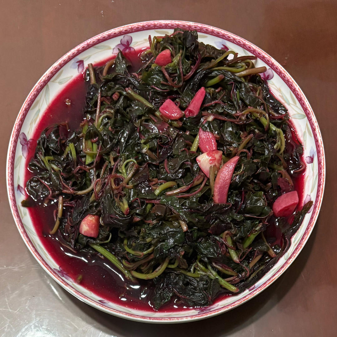 蒜茸炒红苋菜