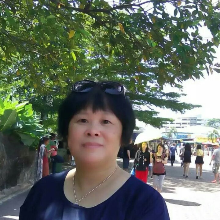 Q阳光女人