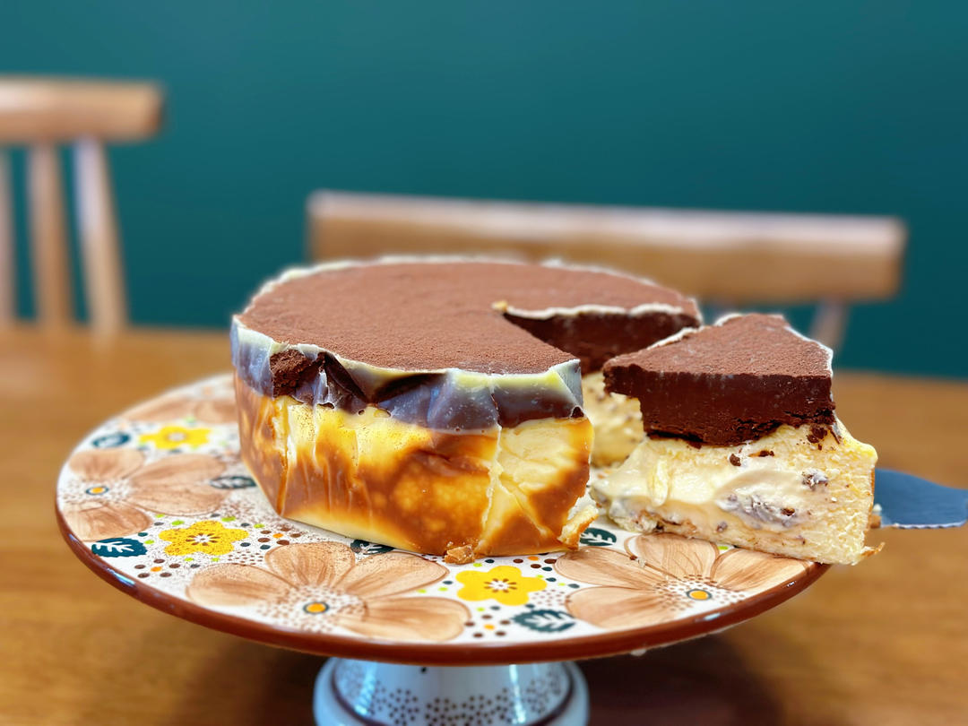 生巧奥利奥巴斯克蛋糕