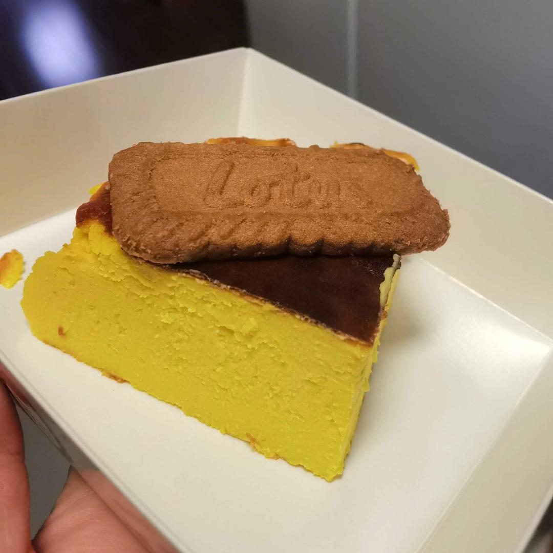 南瓜栗子巴斯克蛋糕