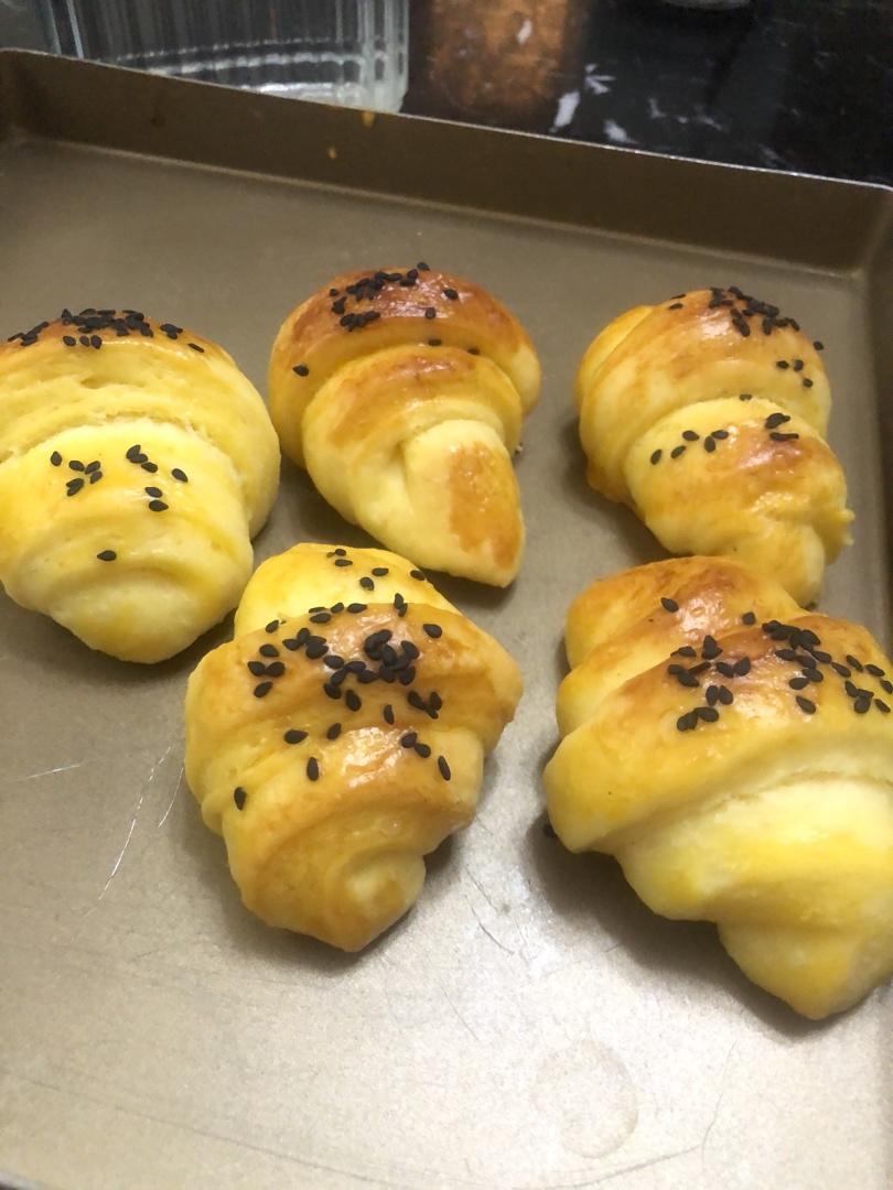 不用揉面的超软牛角面包——SURE蒸汽小烤箱