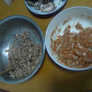 猪肉香菇、猪肉胡萝卜包子馅（可作饺子馅）的做法 步骤5