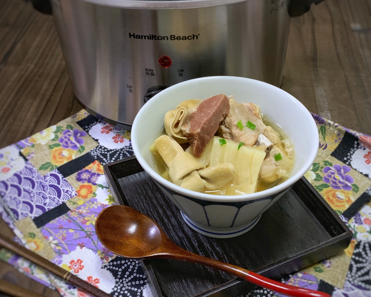 腌笃鲜——汉美驰美式慢炖锅的做法