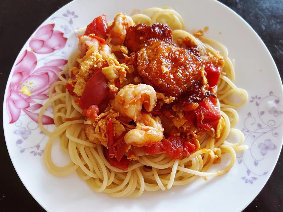 西红柿鸡蛋意面