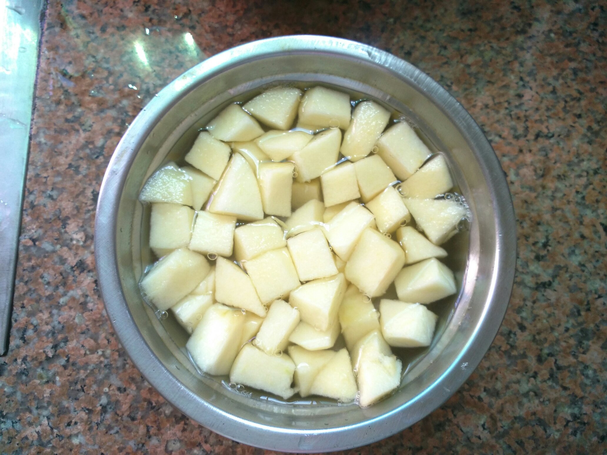 小清新百香果汁煮鸡丁的做法 步骤4