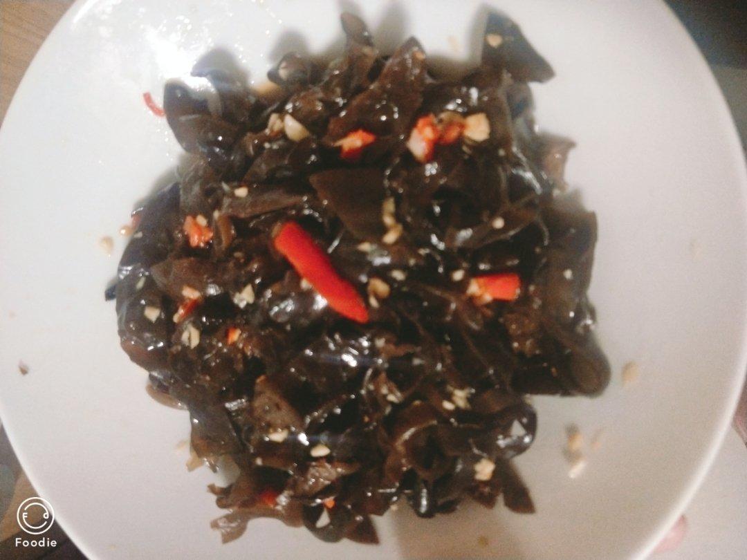 凉拌黑木耳