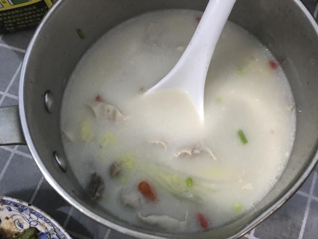 老公大赞的猪肚鸡！小复杂版