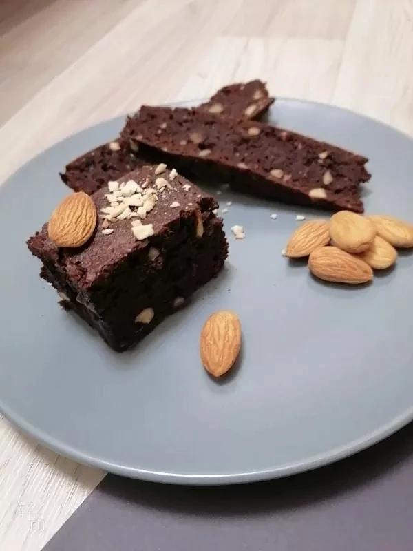 超浓厚软糖质地的布朗尼 - Fudgy Brownies (减糖版)