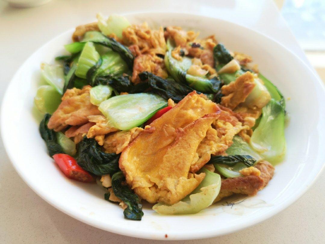 鸡蛋炒油菜