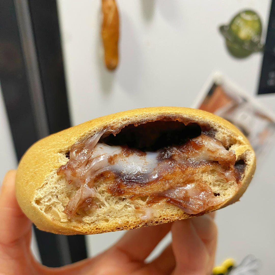 豆乳红豆年糕贝果🥯外酥内软😋好吃到舔手指