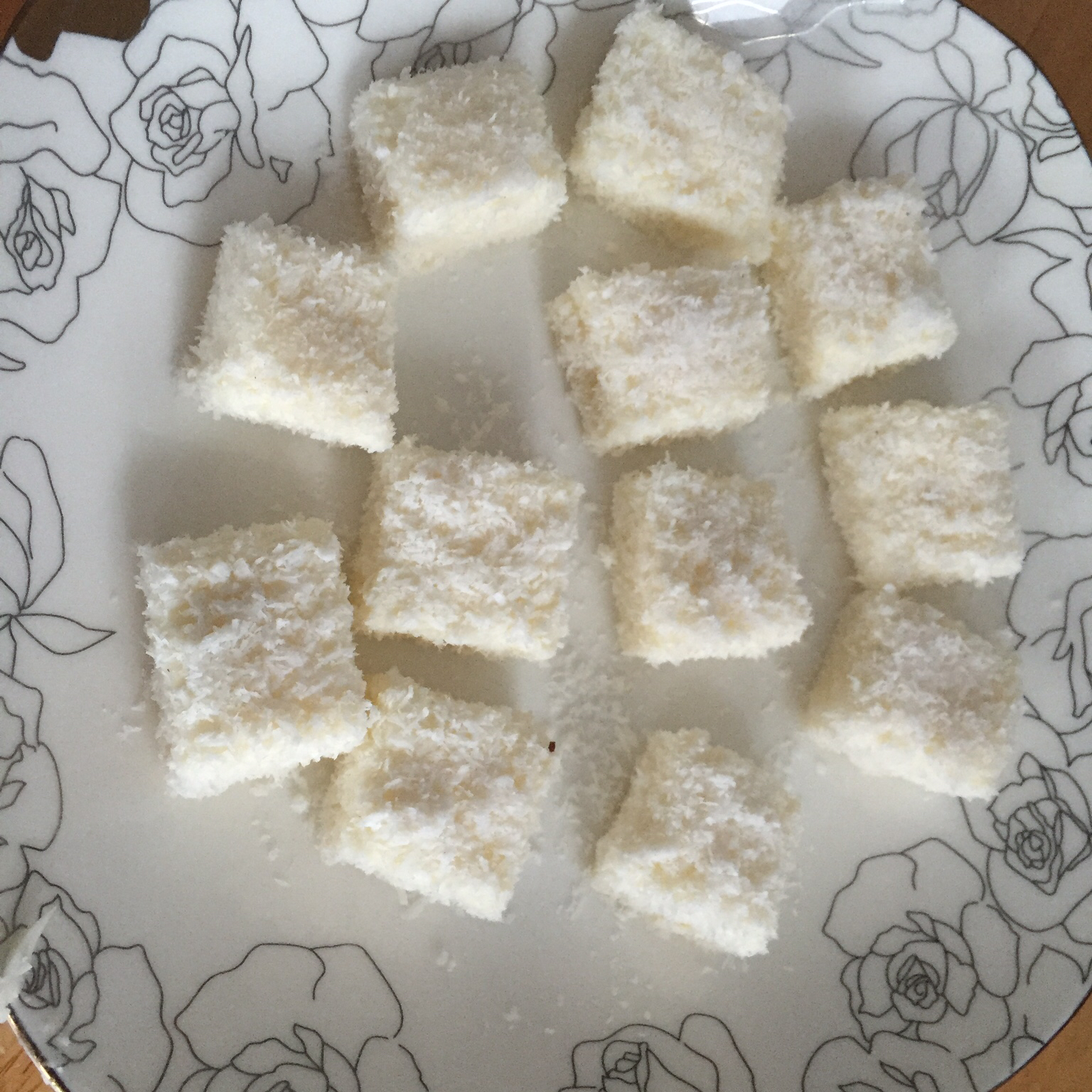椰蓉牛奶小方