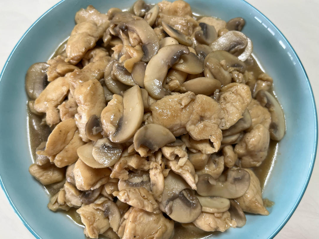 嫩滑不柴❗️爆好吃的黑椒口蘑炒鸡胸肉～绝了