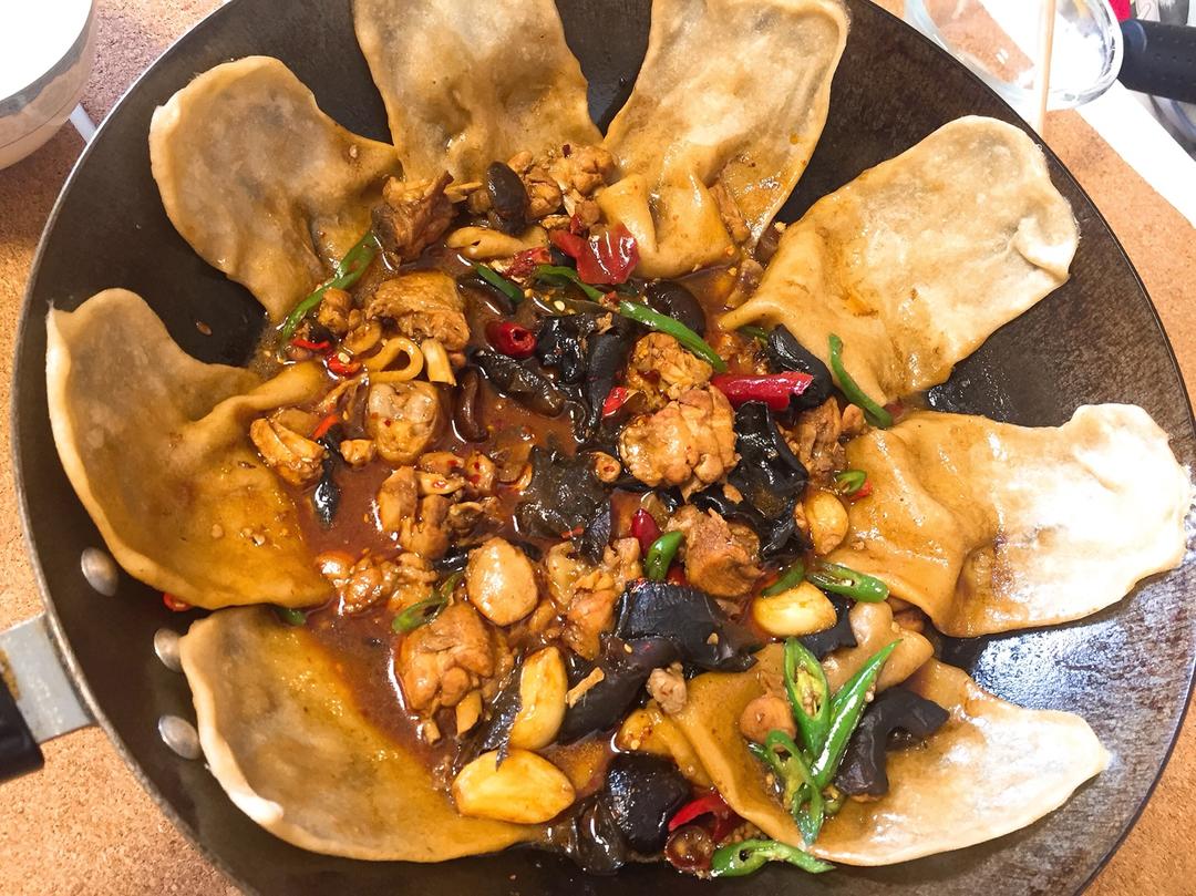 地锅鸡+自制红油【曼食慢语】