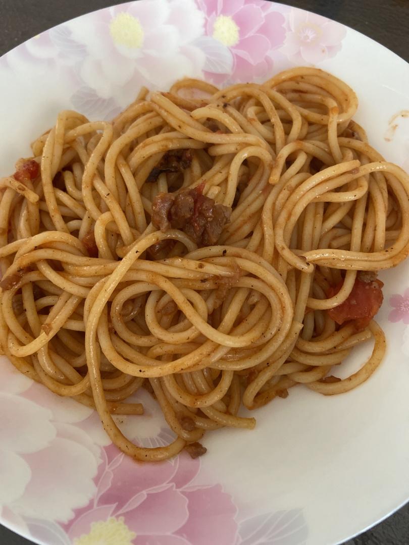番茄肉酱意大利面