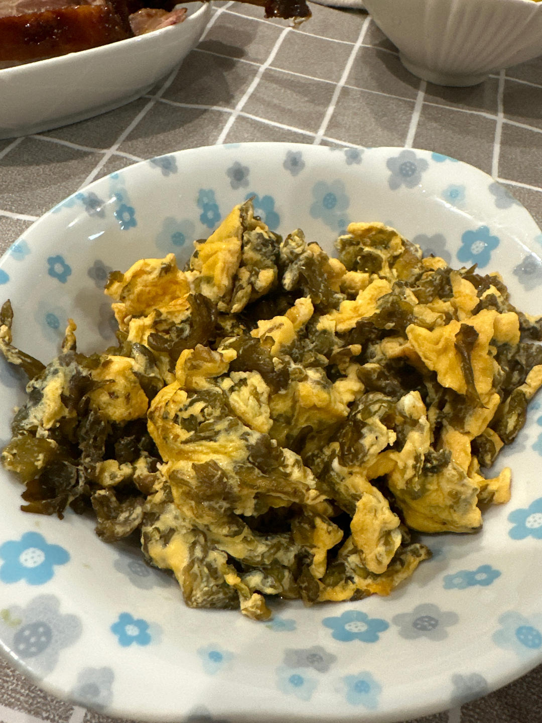 春季尝鲜 —— 地衣炒鸡蛋