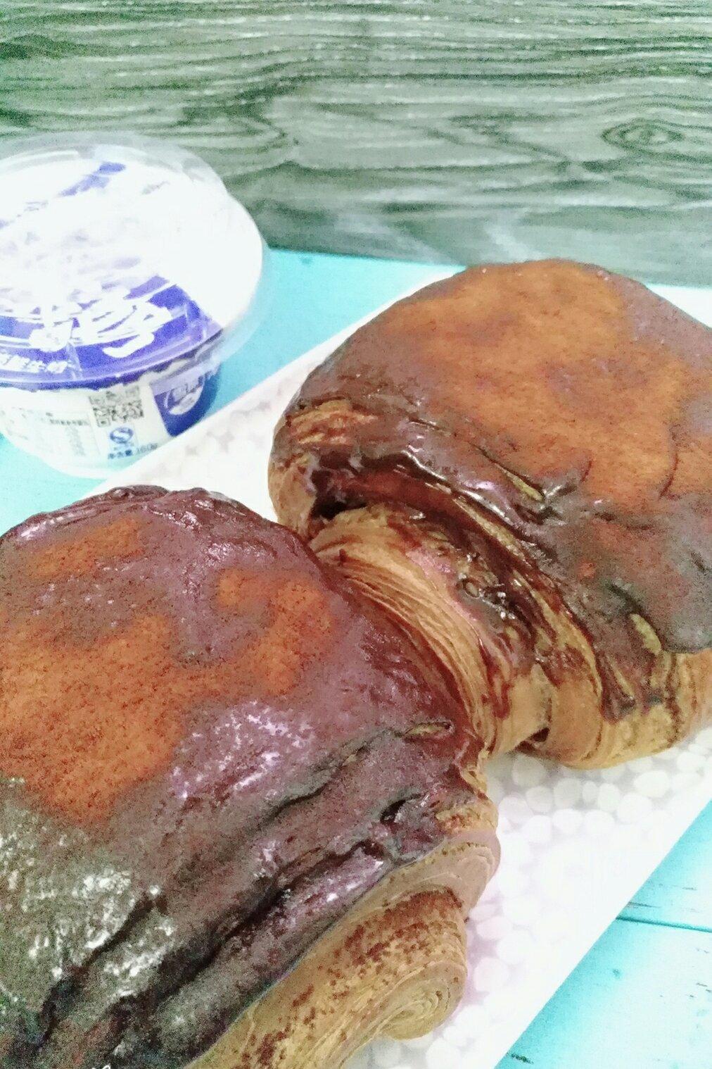 脏脏包-可颂牛角包Chocolate Croissants