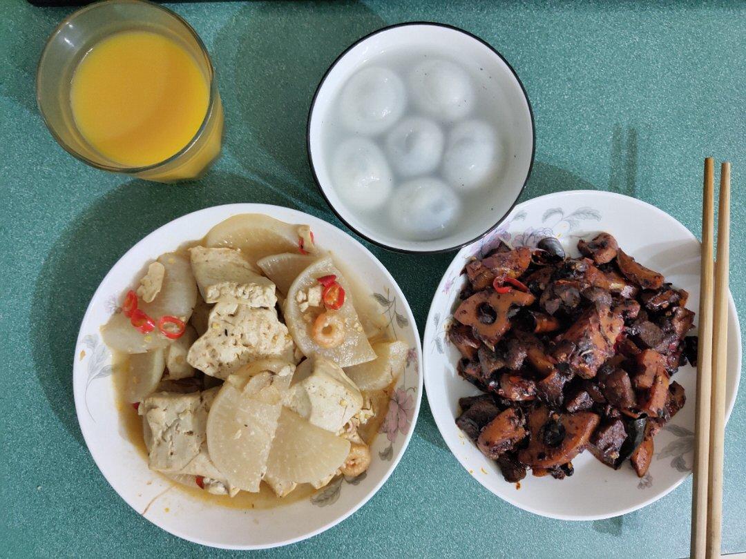 我的轻奢煮艺——香辣藕丁