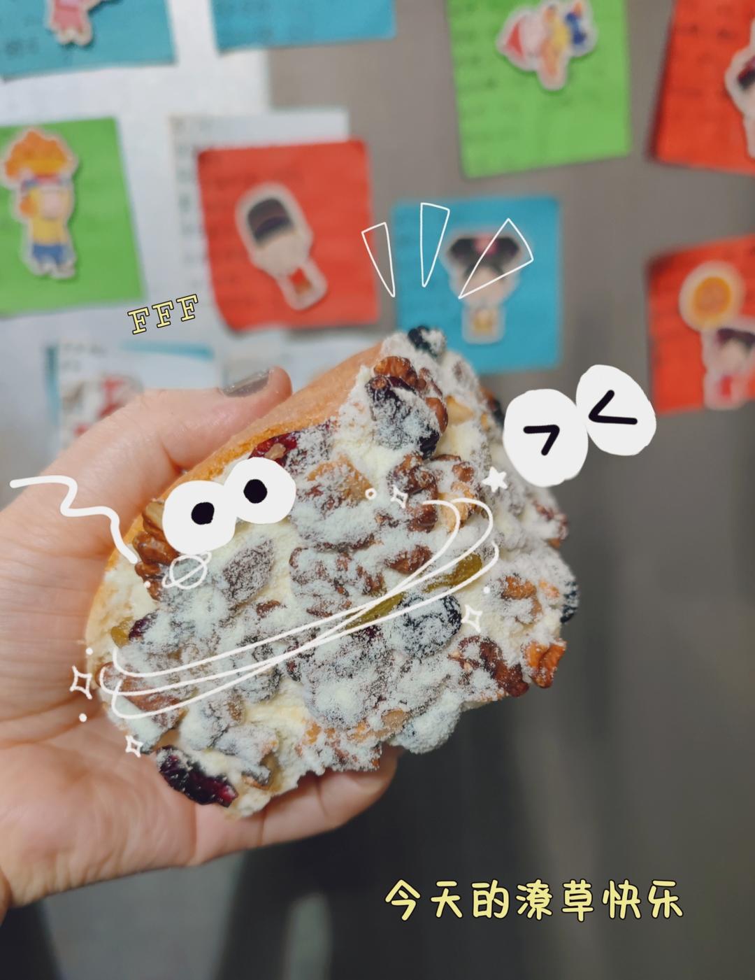 直播间卖疯了「新疆坚果奶酪包」复刻完成