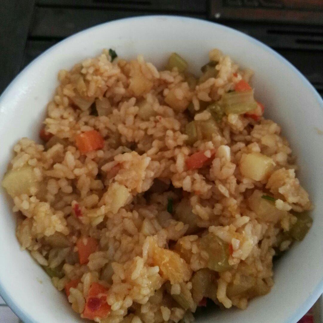 土豆焖饭（电饭锅版）