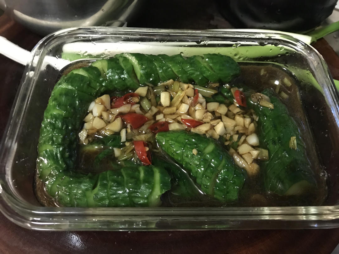 爽脆、开胃，好吃到没朋友的首选夏凉菜【蓑衣黄瓜】