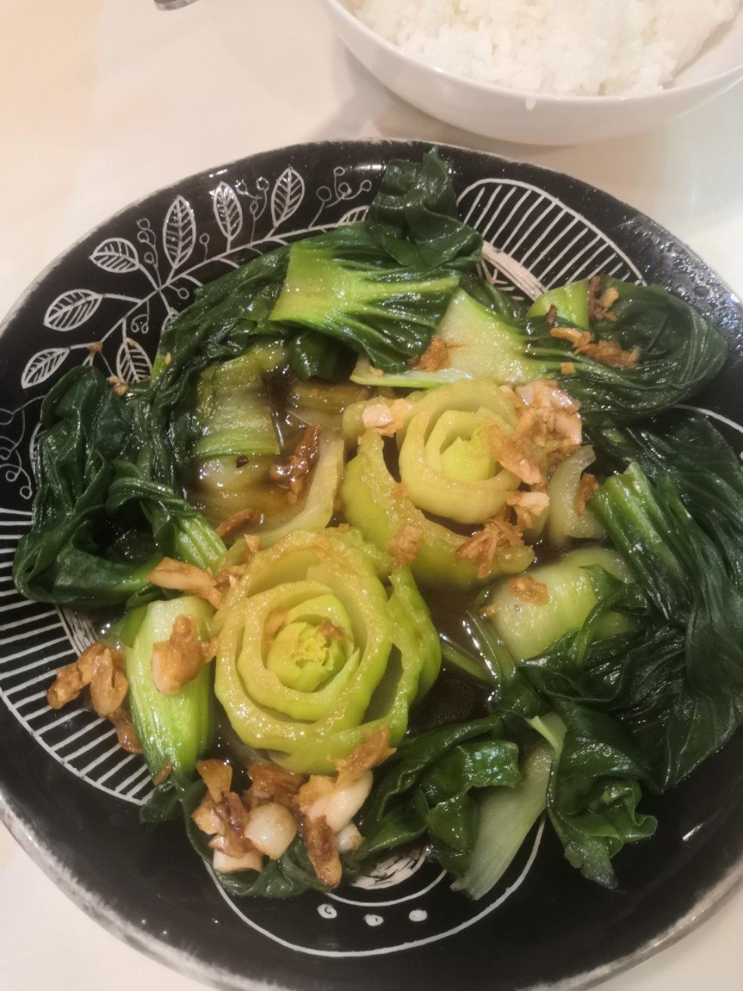 🌺玫瑰上海青，来自夏日的浓浓爱意🥬