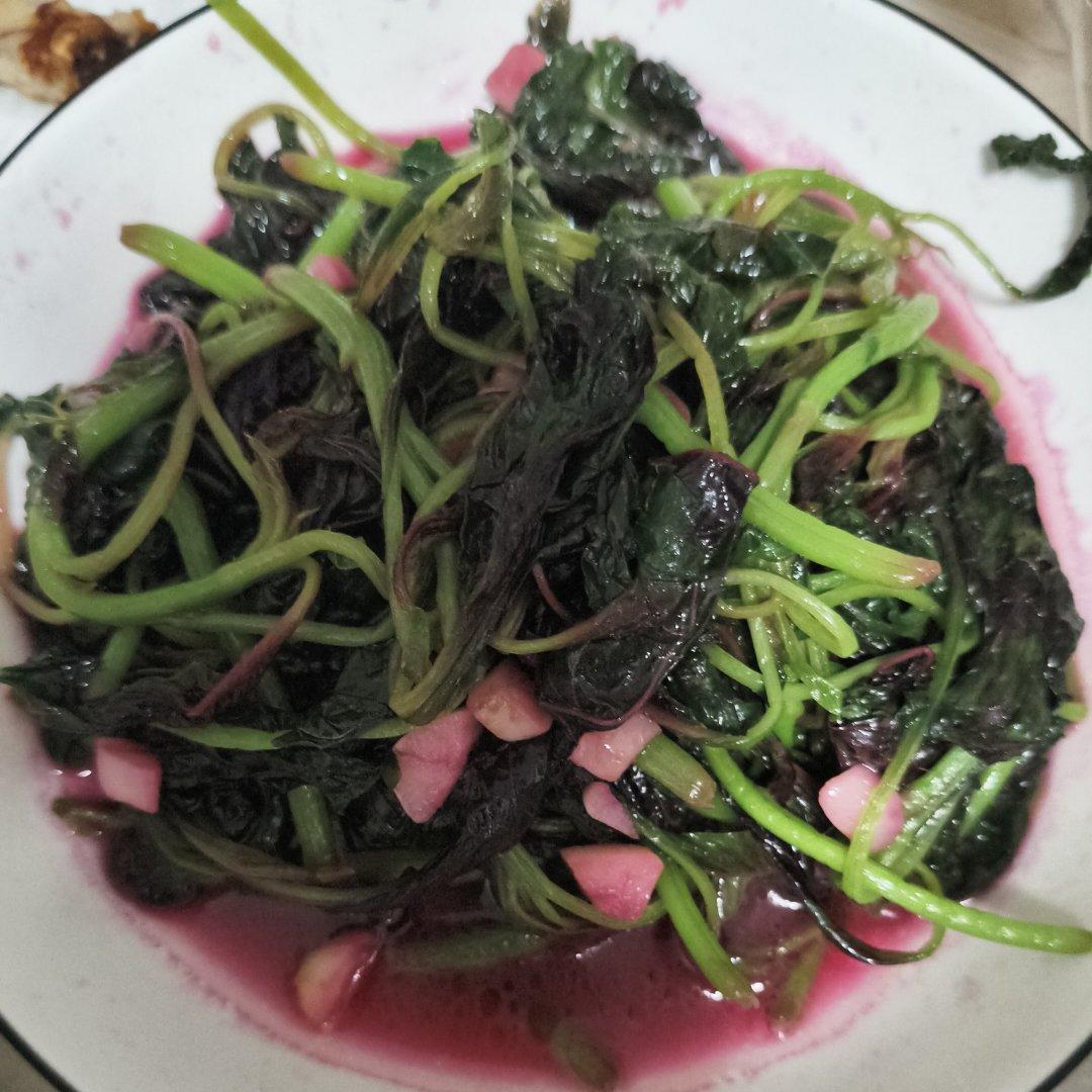 蒜茸炒红苋菜