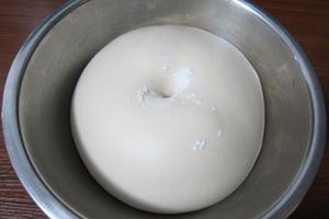 鲜奶吐司的做法 步骤2