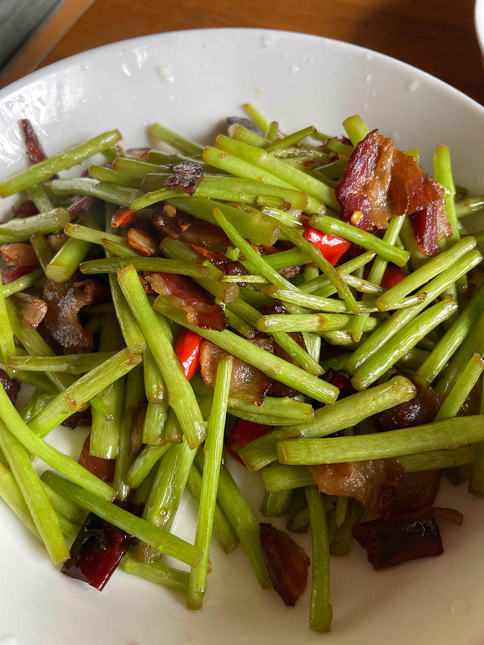 芦蒿炒腊肉