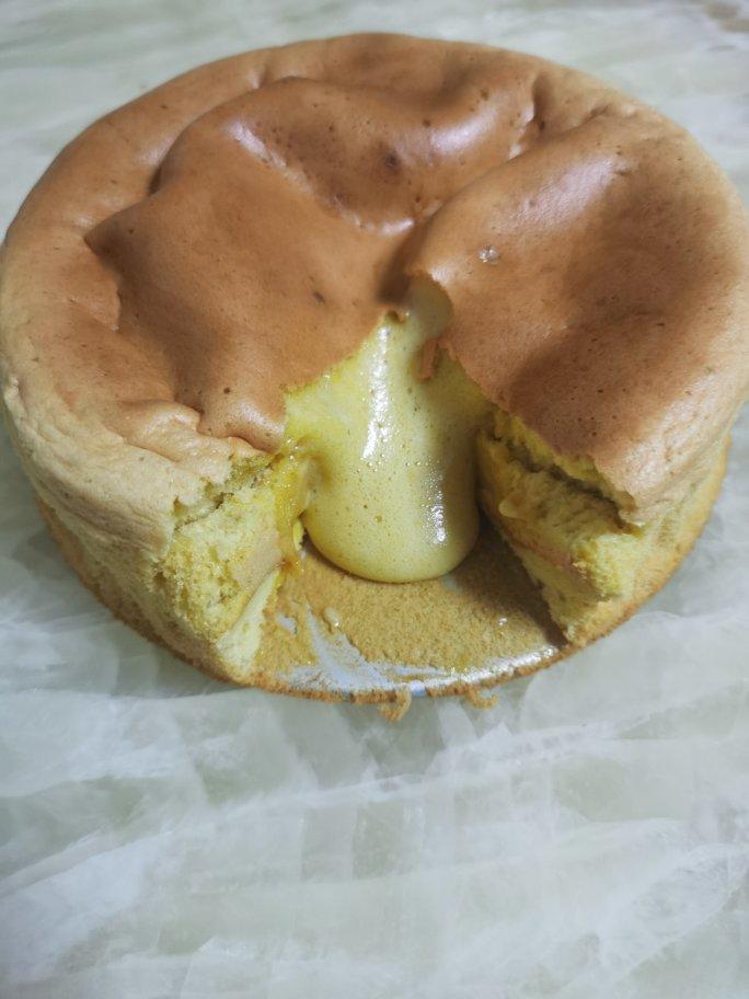 疯狂蜂蜜熔岩蛋糕——只需4种材料的热门甜品
★经典配方★