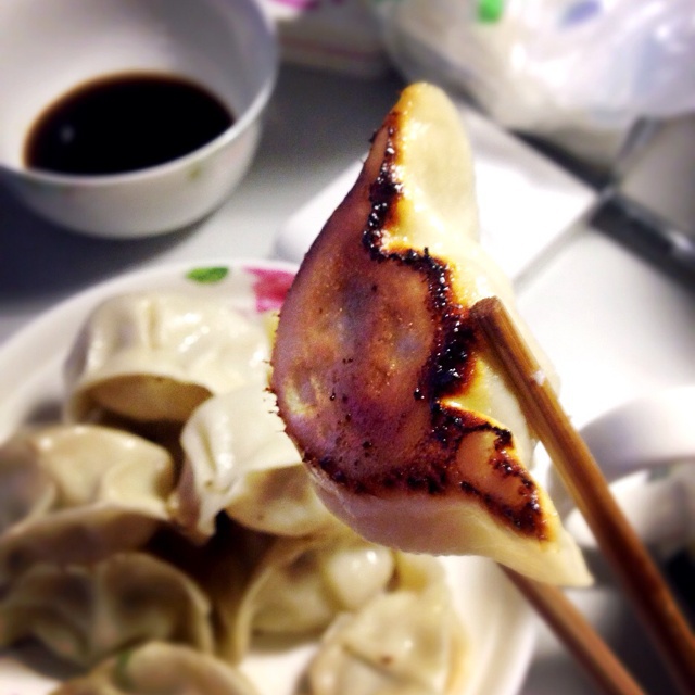 三鲜锅贴