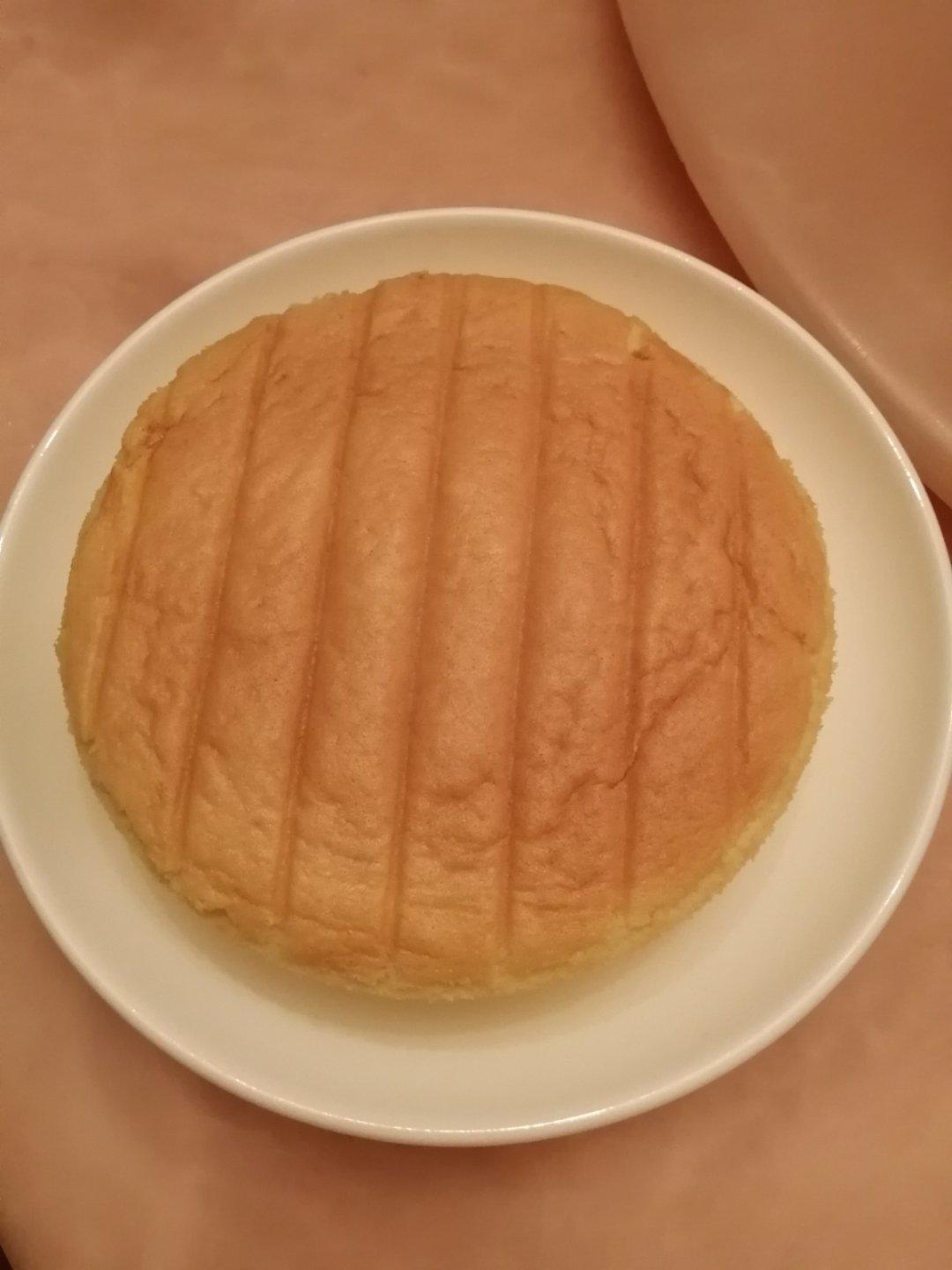 不用电子称只需要普通电饭锅做的电饭锅蛋糕